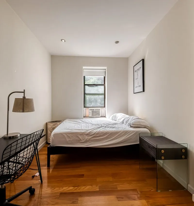 Private room in New York