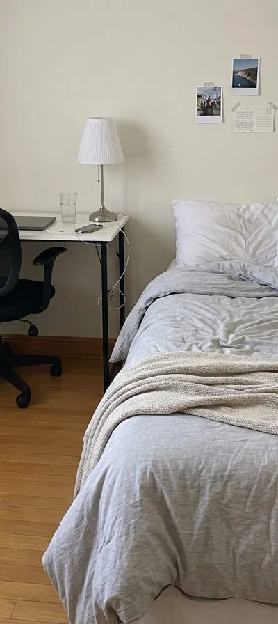 Room in 3BR-2BA Astoria APT 3mins 30th Ave Station