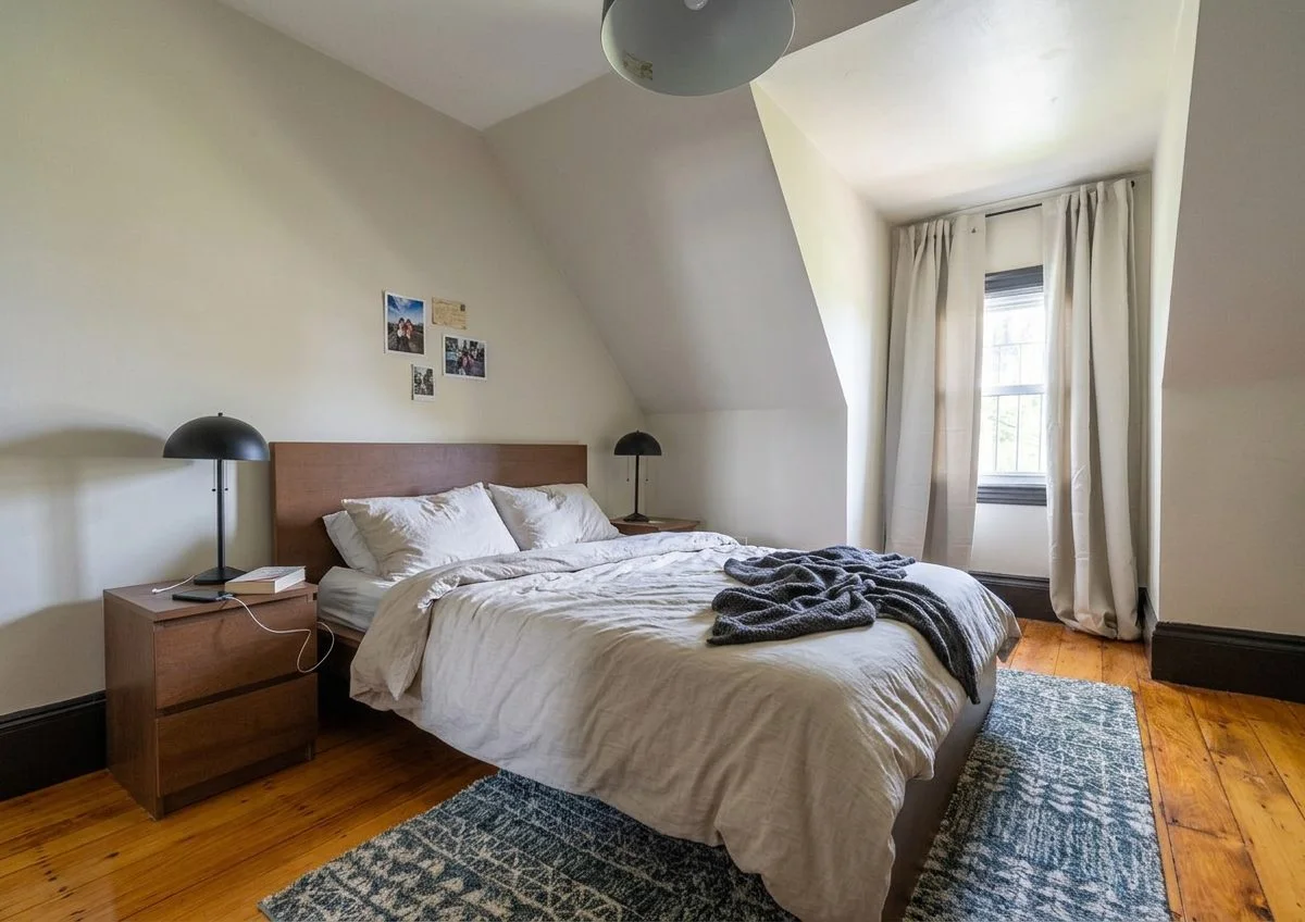 Private room in Allston