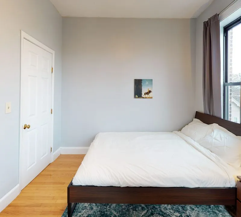 Private room in Allston