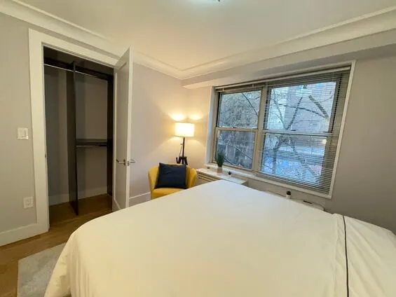 Private room in the UWS