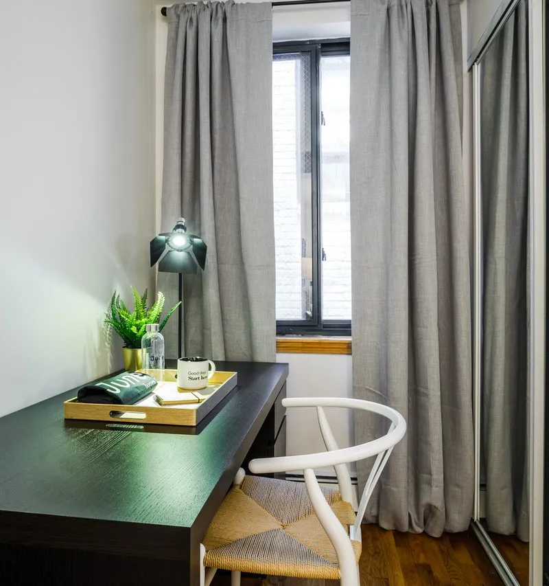 Master room w/private bathroom