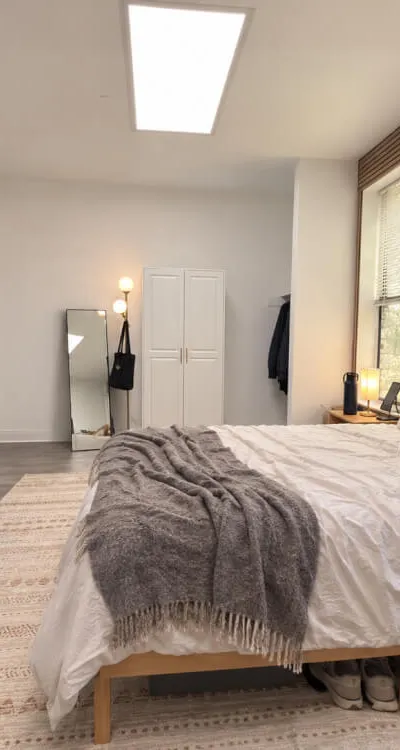 Studio in the Upper West Side (A207-00s)