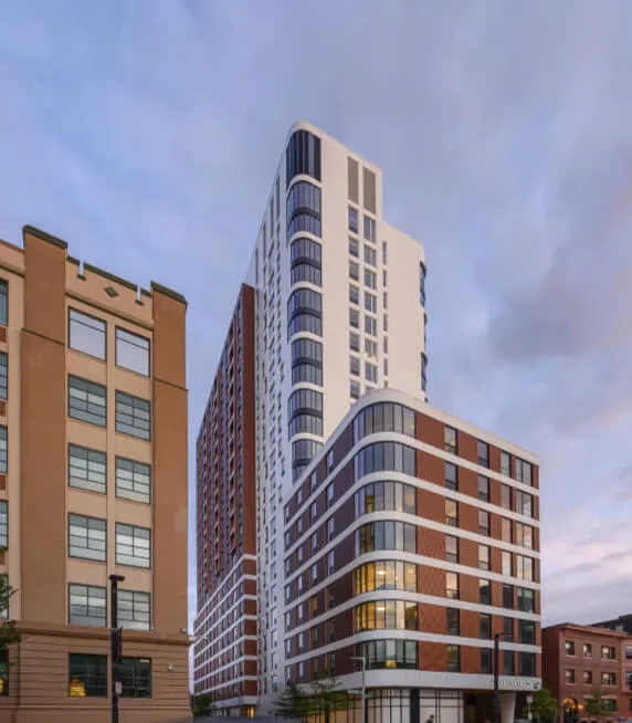 2 Private Rooms with En-Suite Baths in 4B4B at Lightview | Walk to NEU | All Bills Included - Bedroom 2