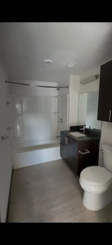 2 Private Rooms with En-Suite Baths in 4B4B at Lightview | Walk to NEU | All Bills Included - Bedroom 2