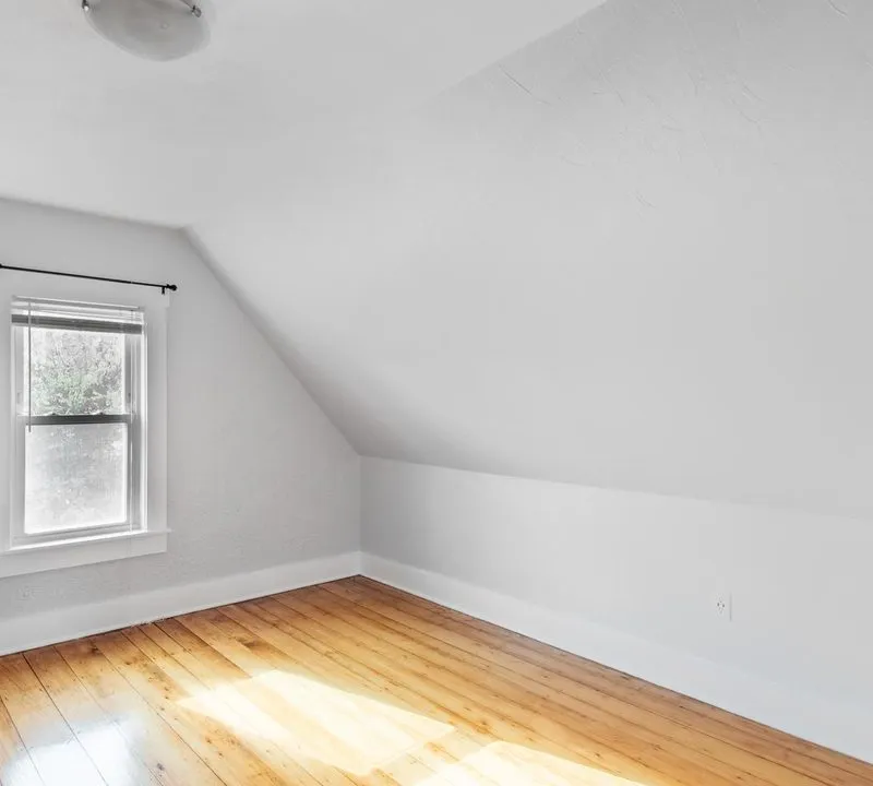 Private room in East Somerville