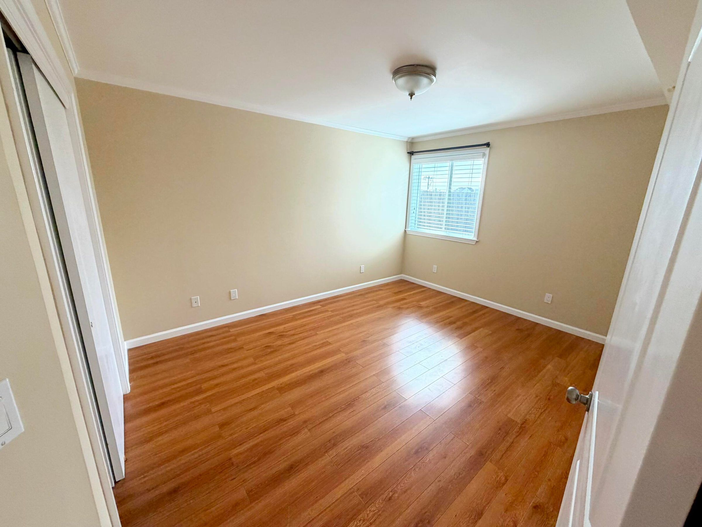 Spacious 2-Bedroom, 2-Bathroom Home with Private Entrance in San Francisco Sunset District