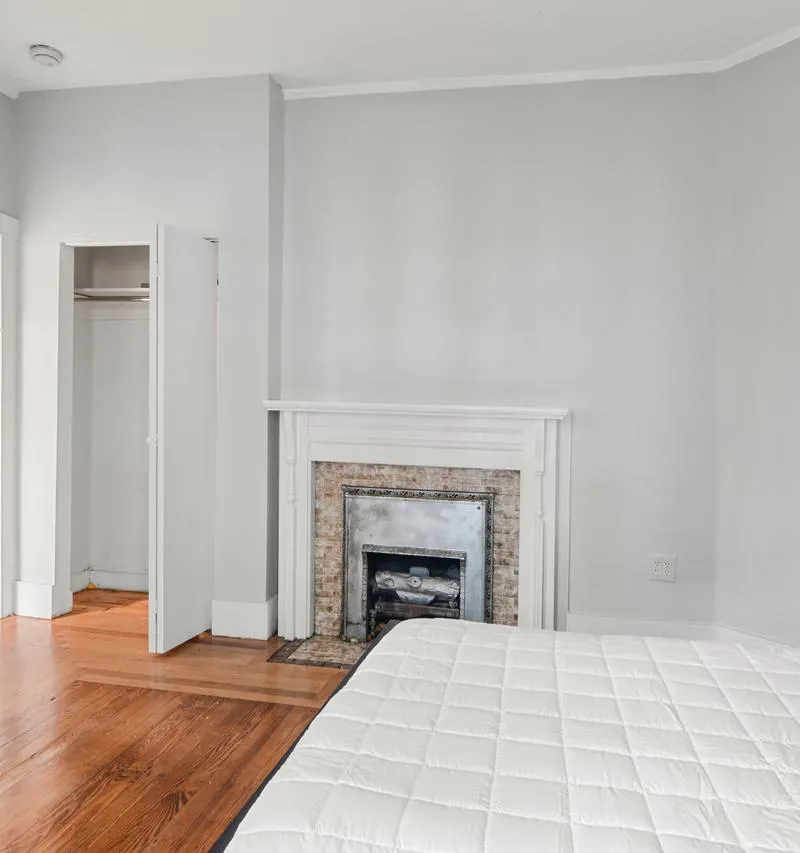 Private room in Allston