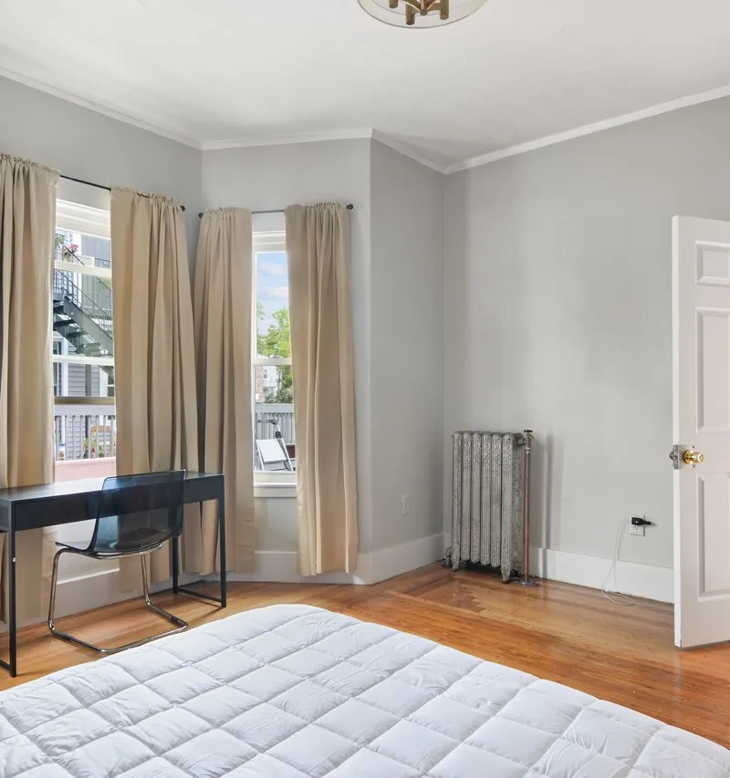 Private room in Allston