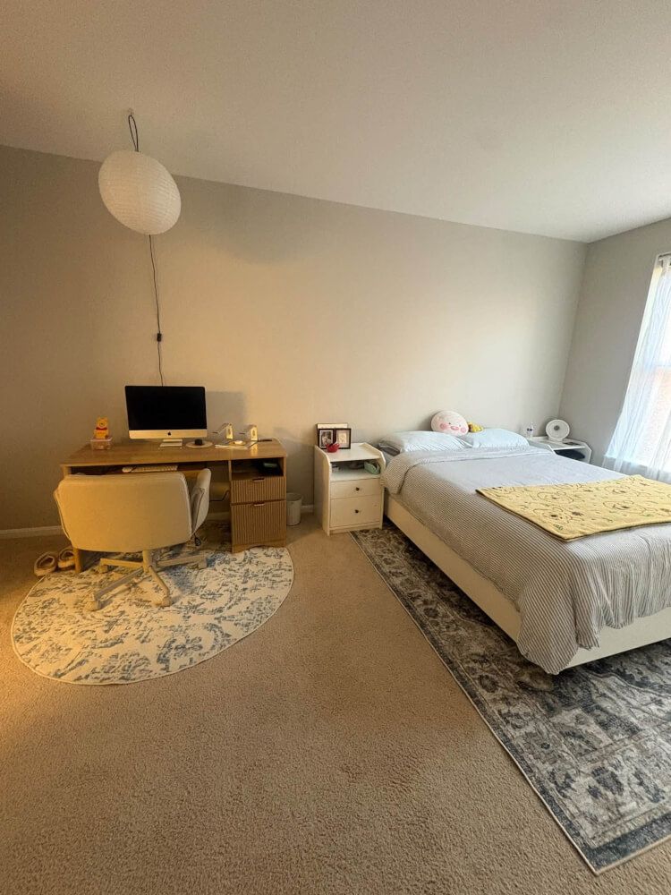 Peaceful Master Bedroom Near Malden Center Station