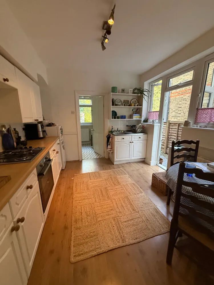 Whole apartment - Walthamstow, London