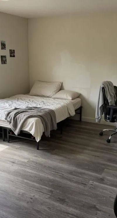 USC North DPS | Spacious Master Bedroom in 2B2B at City Park Apartments | Walk to Campus & Target