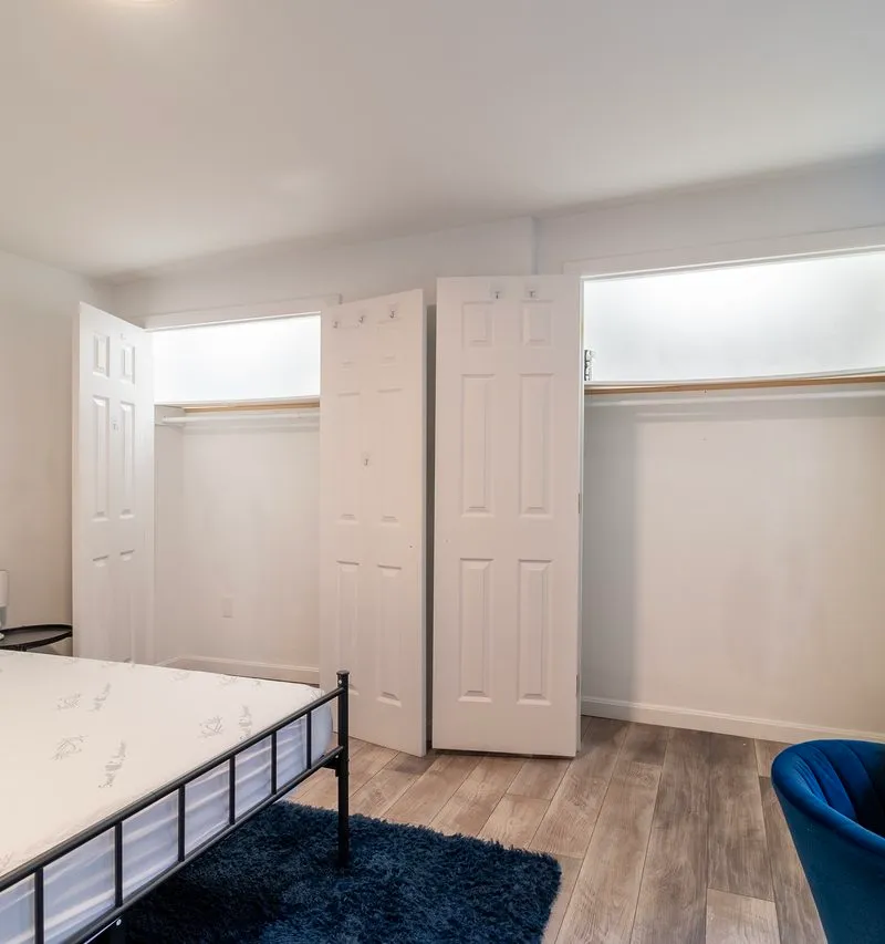 Private room in South Boston
