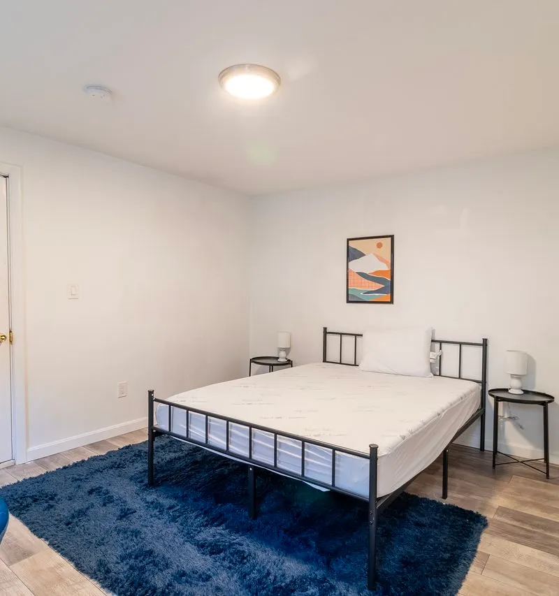 Private room in South Boston