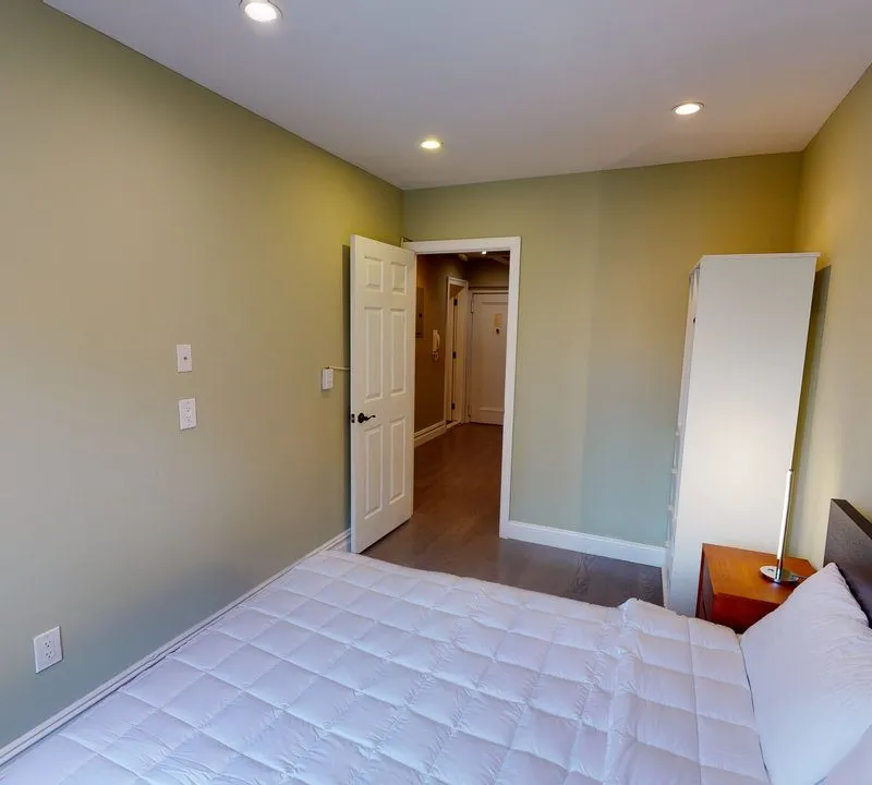 Private room in New York