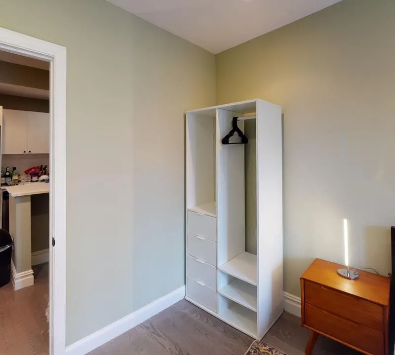 Private room in New York