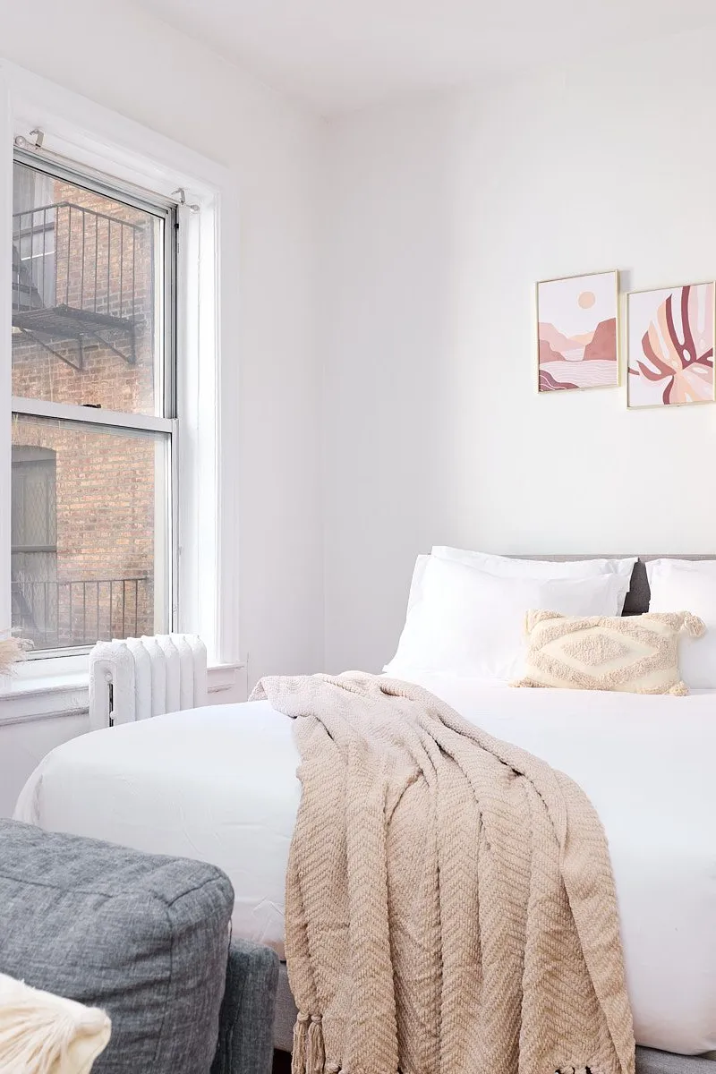 Furnished private room in Central Harlem apartment