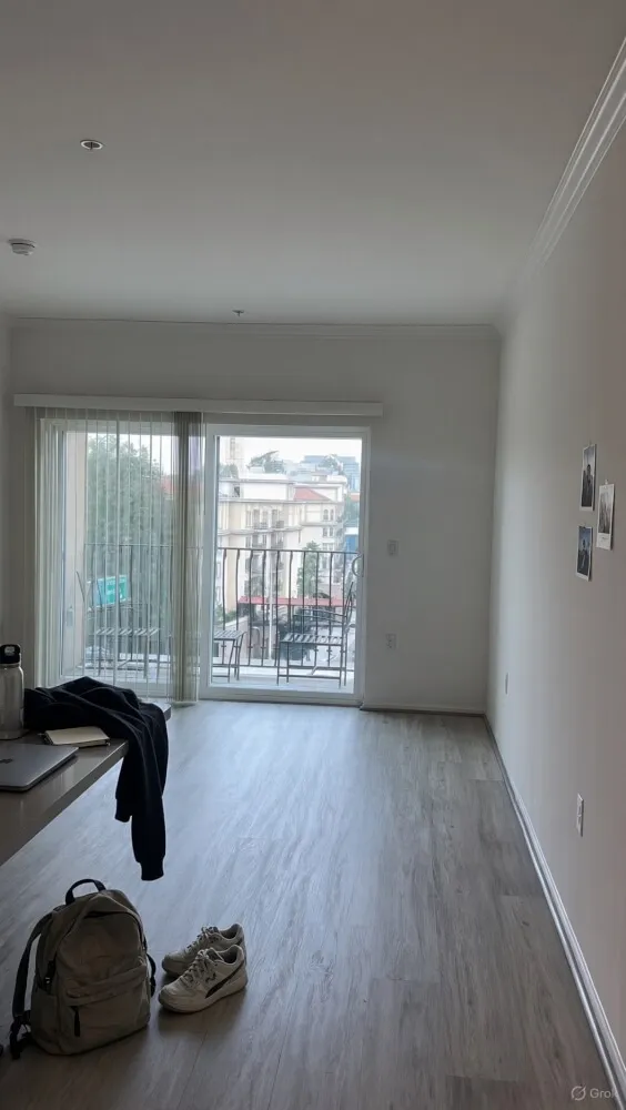 High-Value 2B2B Sublease in Downtown Los Angeles (DTLA) | Prime Location & Move-in Ready!