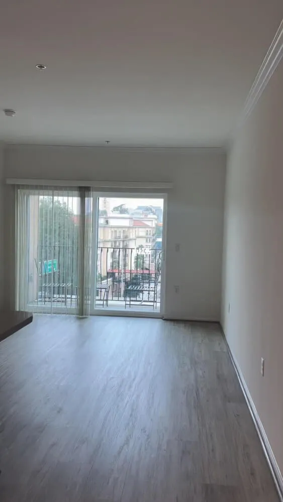 High-Value 2B2B Sublease in Downtown Los Angeles (DTLA) | Prime Location & Move-in Ready!