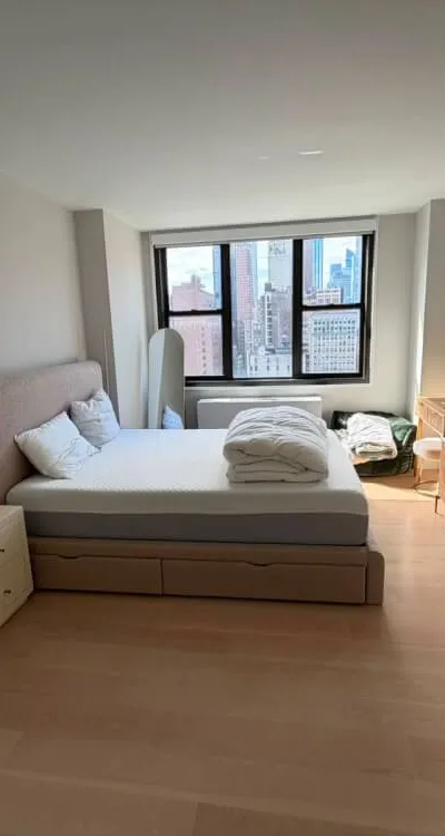 Furnished Master Bedroom in Kips Bay