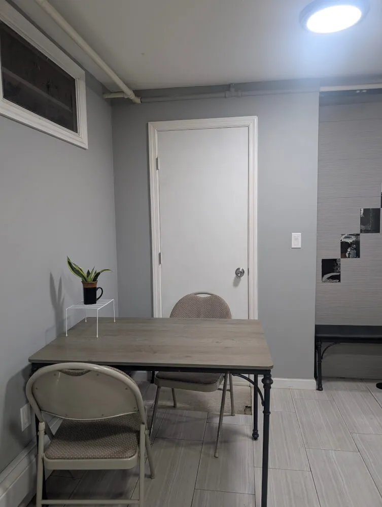 Private Room Available or a female Beginning in October