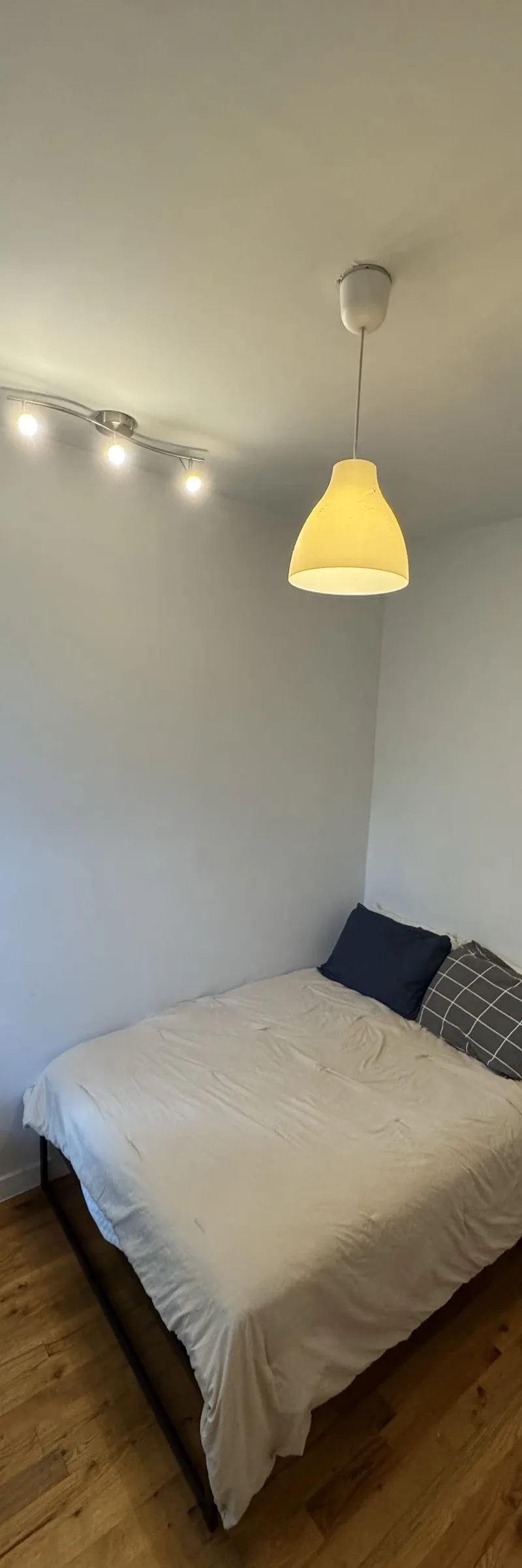 Quiet, warm bedroom in Bushwick