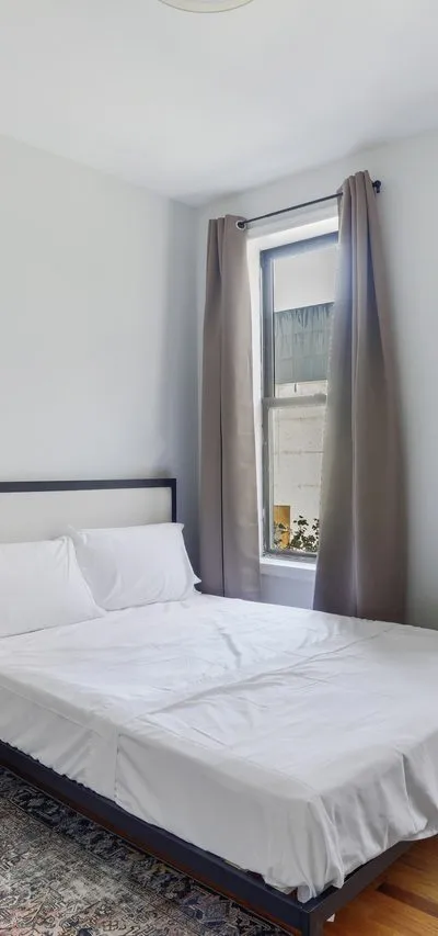 Private room in New York