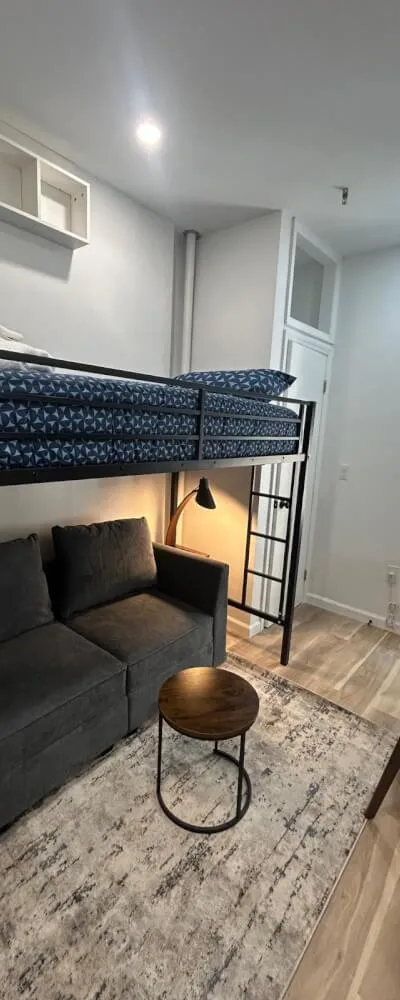 Awesome Contemporary Micro Studio with Shared Bathroom in Prime UWS