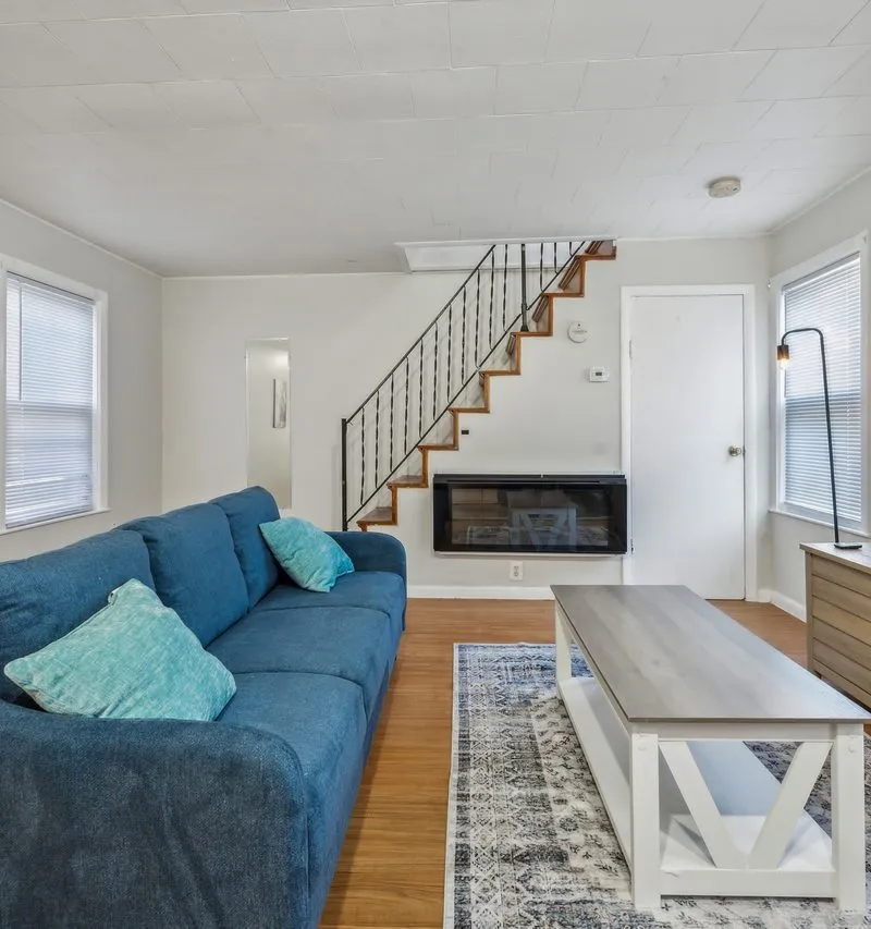 Private room in East Cambridge