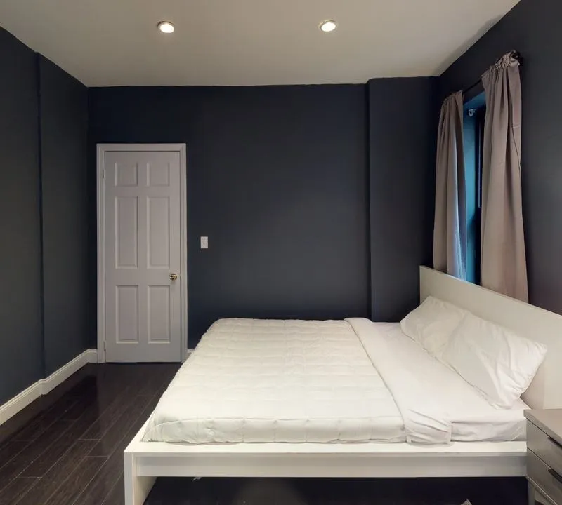 Private room in New York