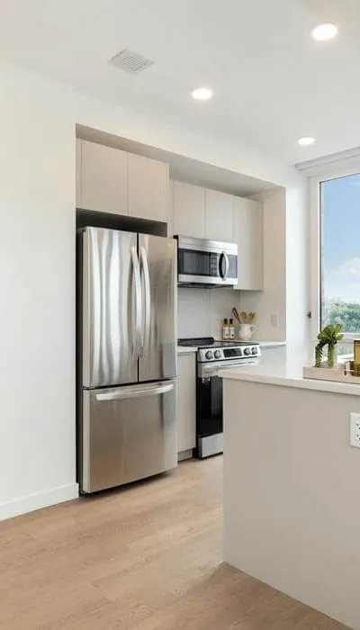 Columbia Commute Luxury 2B2B | Miramar Inwood | Master Suite & 2nd Bed | Oct 15 - Bedroom 2