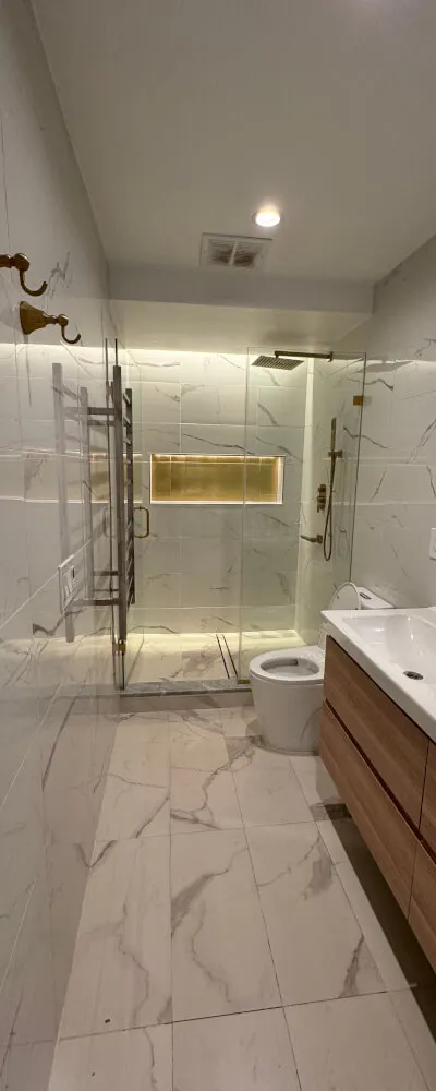 Entire floor apt., private patio and shared garden