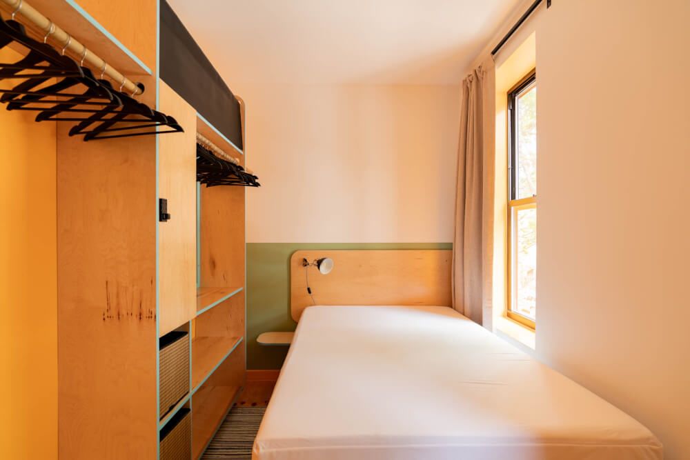 Stunning Private Room in one of our vibrant Coliving house - Crown 120 - Bedroom 3