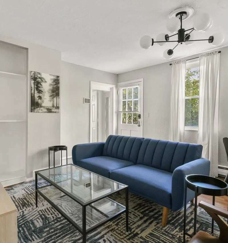 Private room in Chestnut Hill