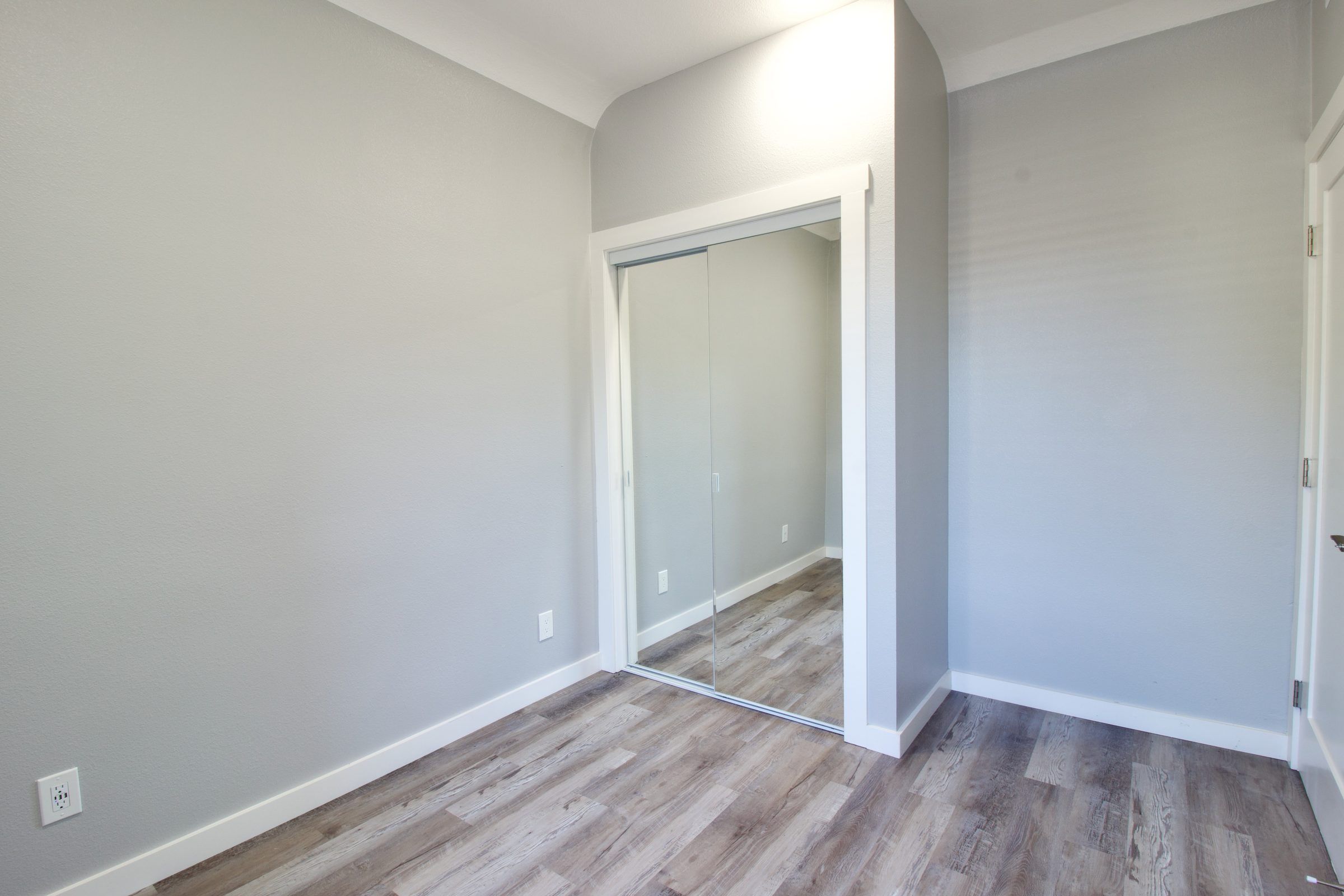 North Oakland Rooms Made Easy | Modern Living Near Telegraph Ave & 60th St - Bedroom 1