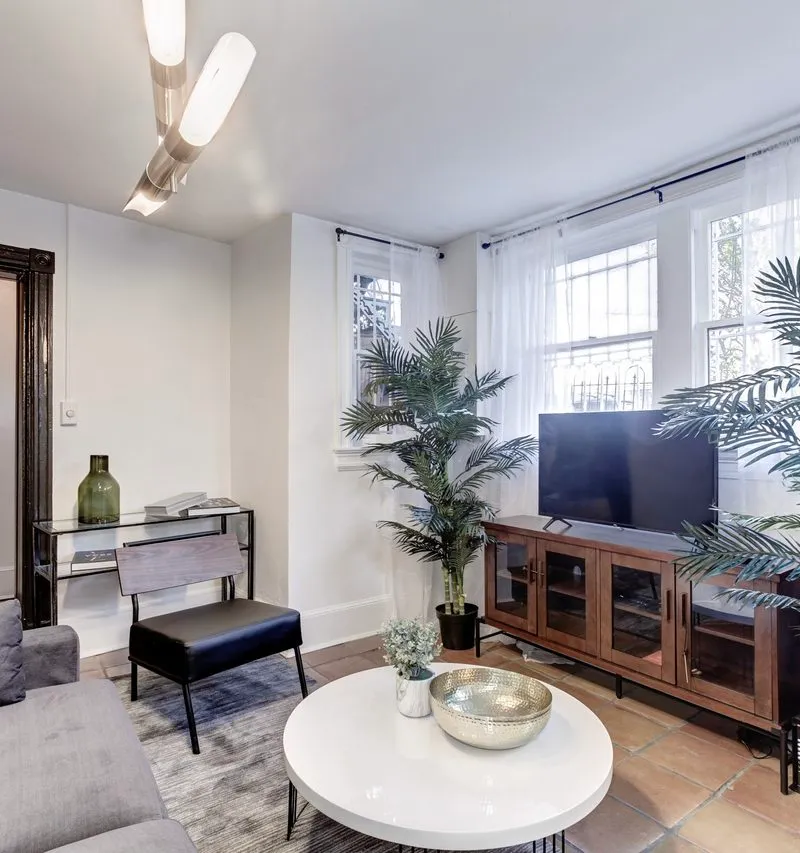 Private room in Capitol Hill