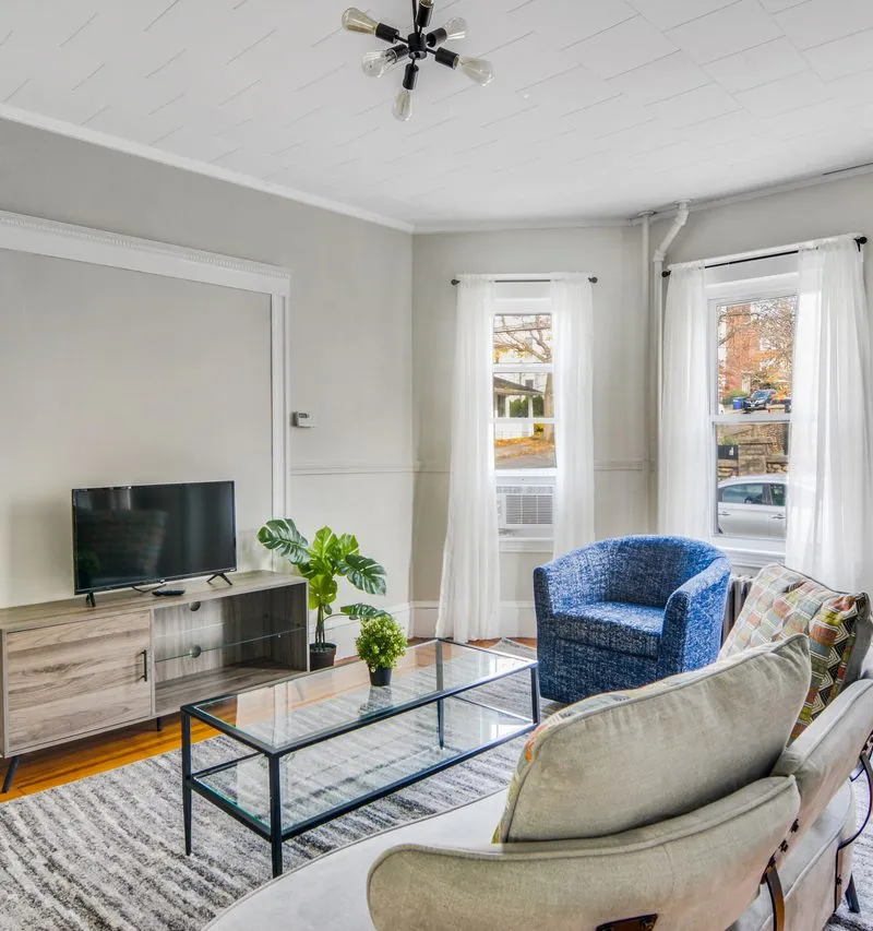 Private room in Spring Hill