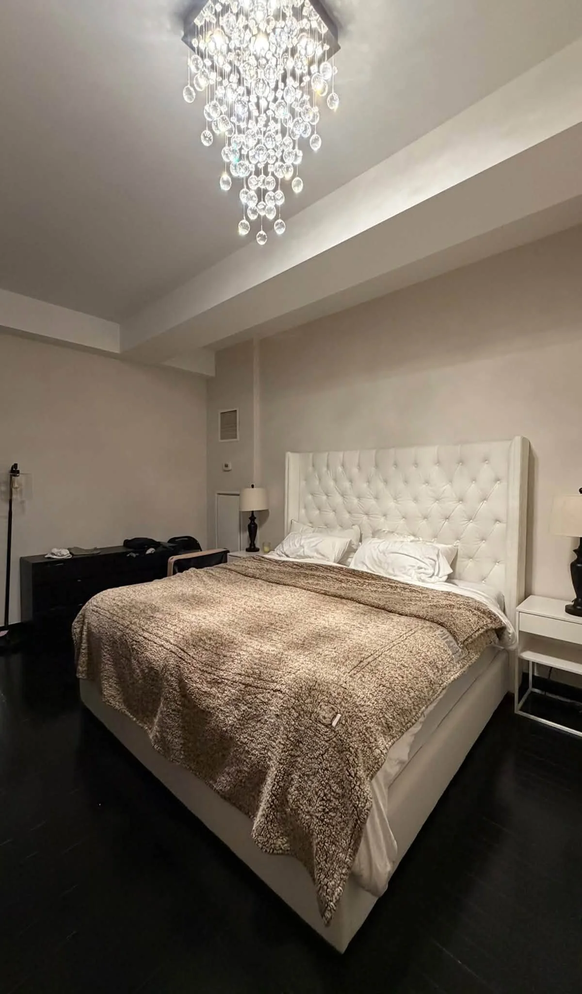 Master Bedroom in Luxury Fidi Apartment