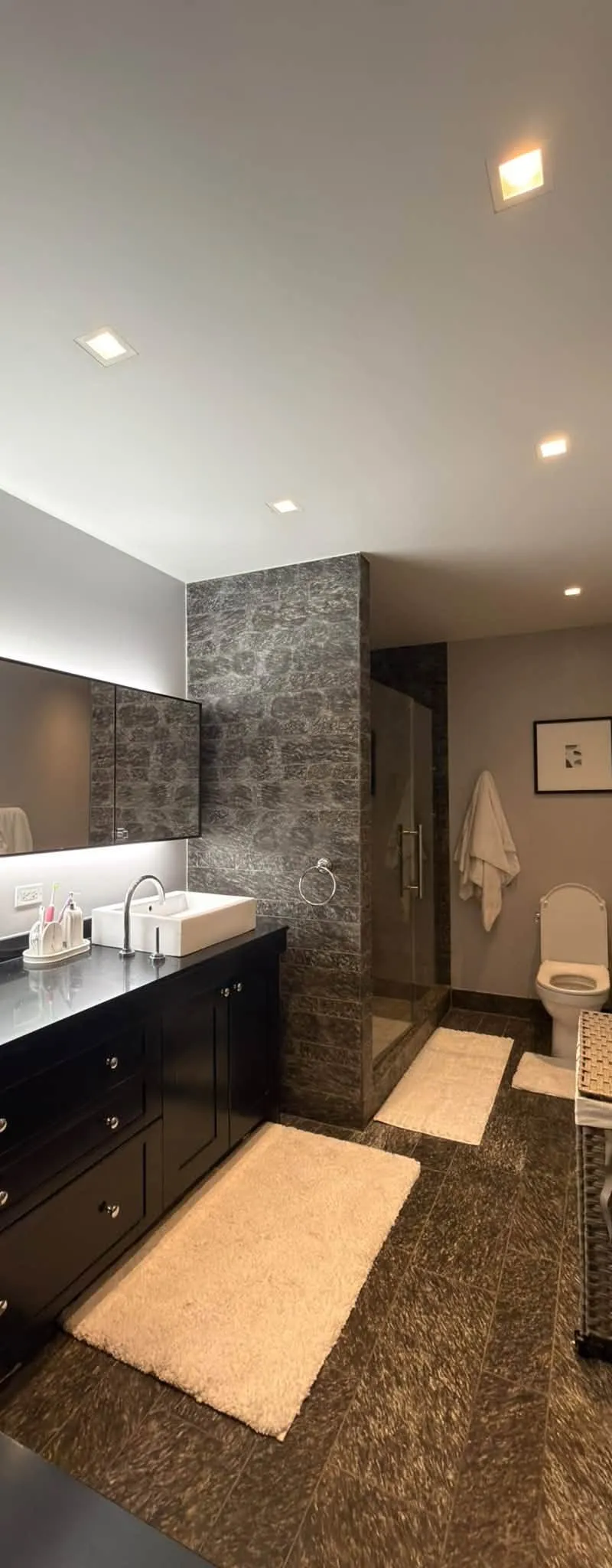 Master Bedroom in Luxury Fidi Apartment