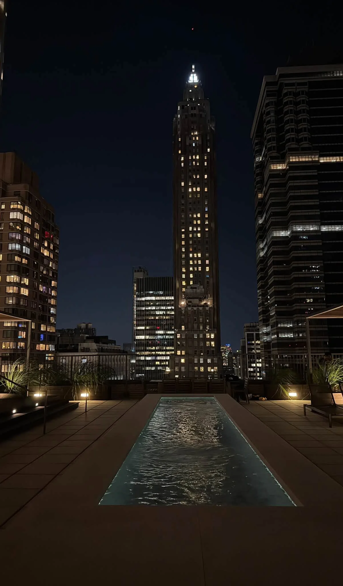 Master Bedroom in Luxury Fidi Apartment