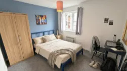 Private Room at Student Castle St Andrew’s Gardens | Near University of Liverpool | Long & Short Term