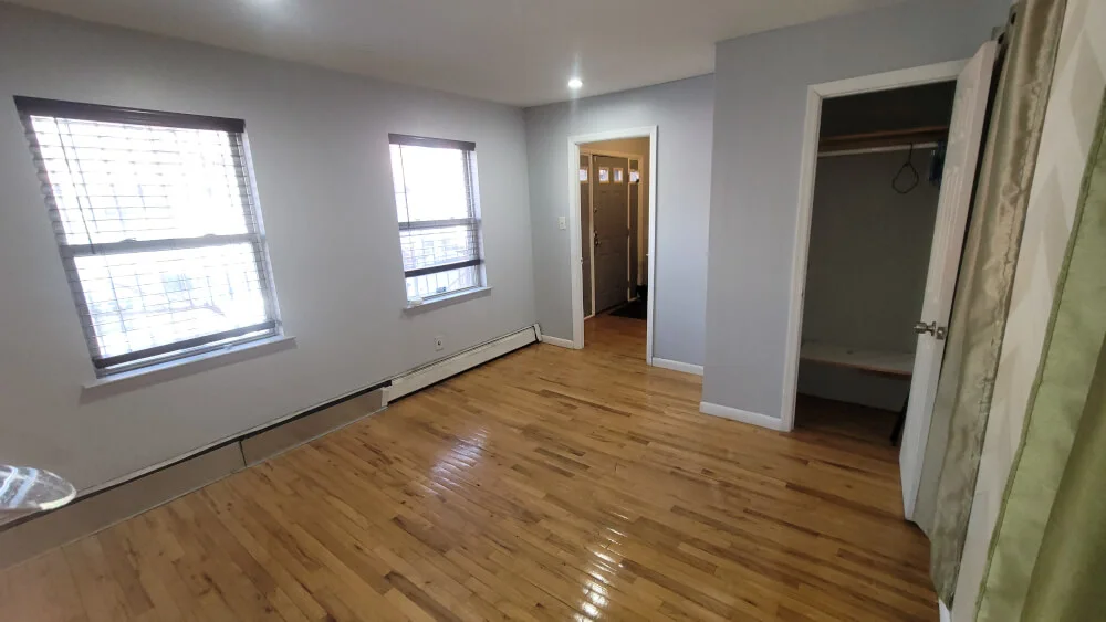 Large Room in Bedstuy with Amazing Natural Light. Steps away from the Park!