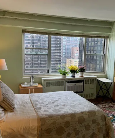 Private Room in Shared Apartment - Midtown East