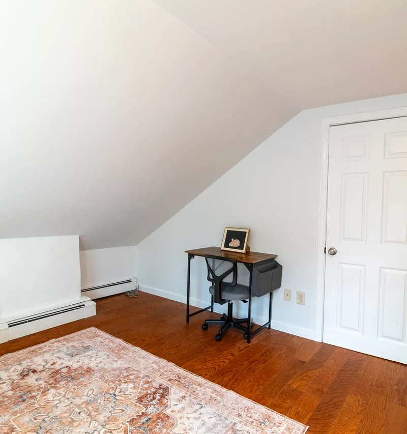 Private room in East Cambridge