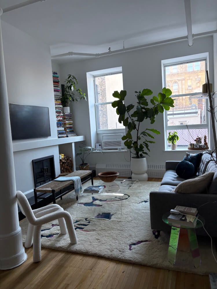 500 sq ft bedroom in Beautiful and Historic W Village Loft