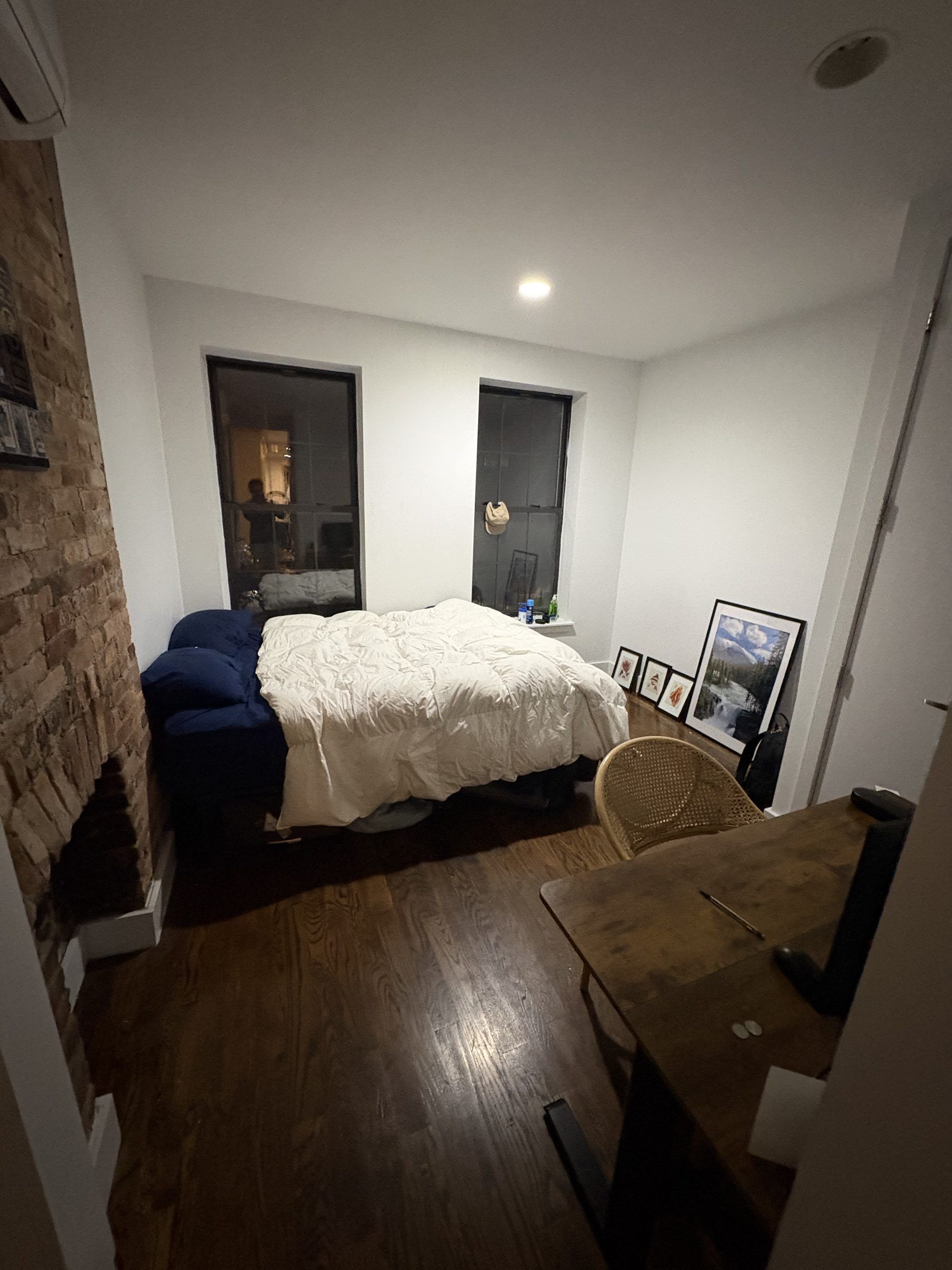Room in Brooklyn Navy Yard