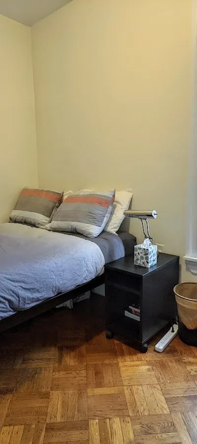 Sunny, quiet room next to Prospect Park
