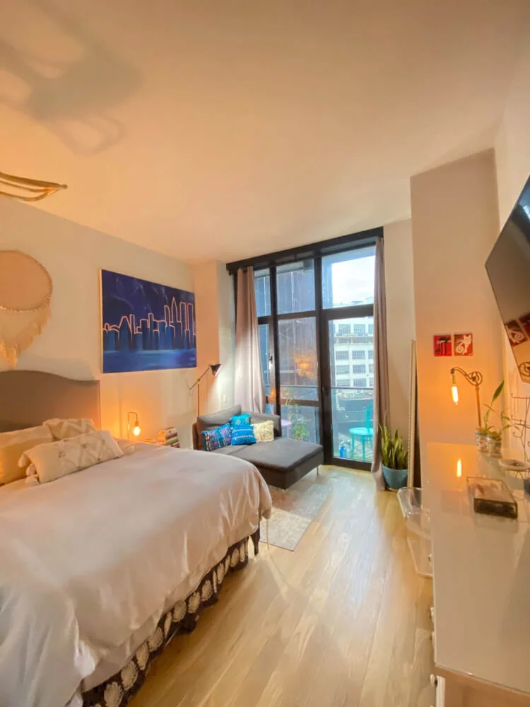Beautiful Furnished Loft Studio in LIC
