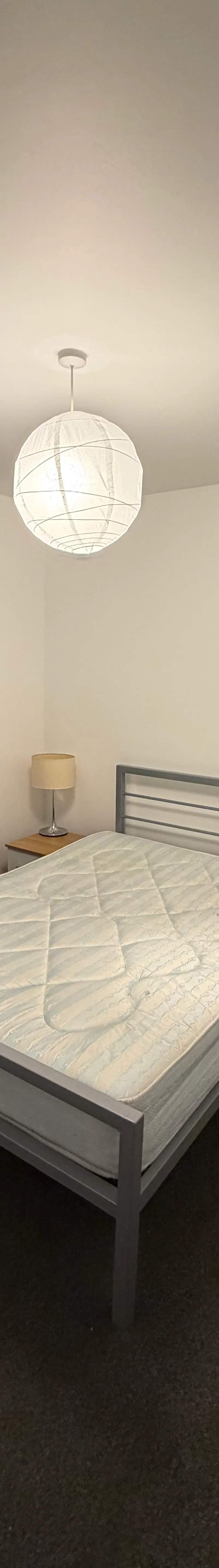 Spacious room near London Eye