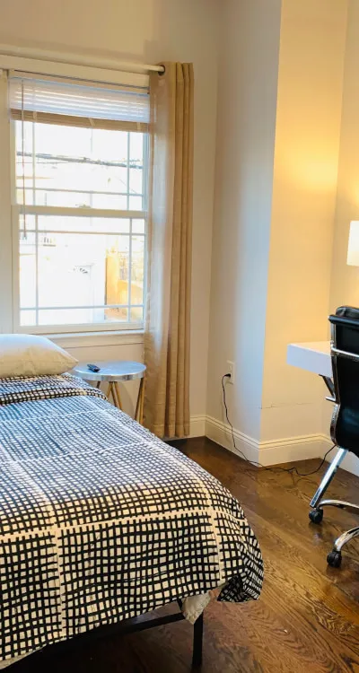 Clean & Cozy Room Near NYC** Long term Stay!!